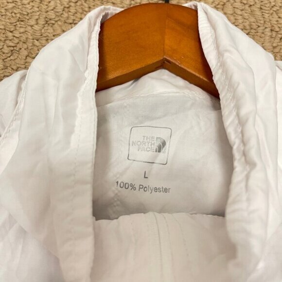 The North Face Packable Translucent  Windbreaker White – L - Picture 10 of 13